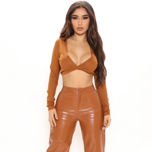 Tops - 𝅺elena wrap top in rust